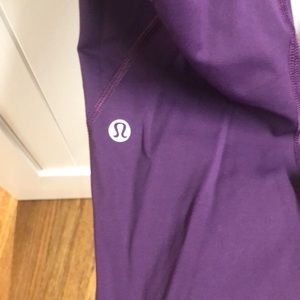 Lululemon plum full run tights, size 10.